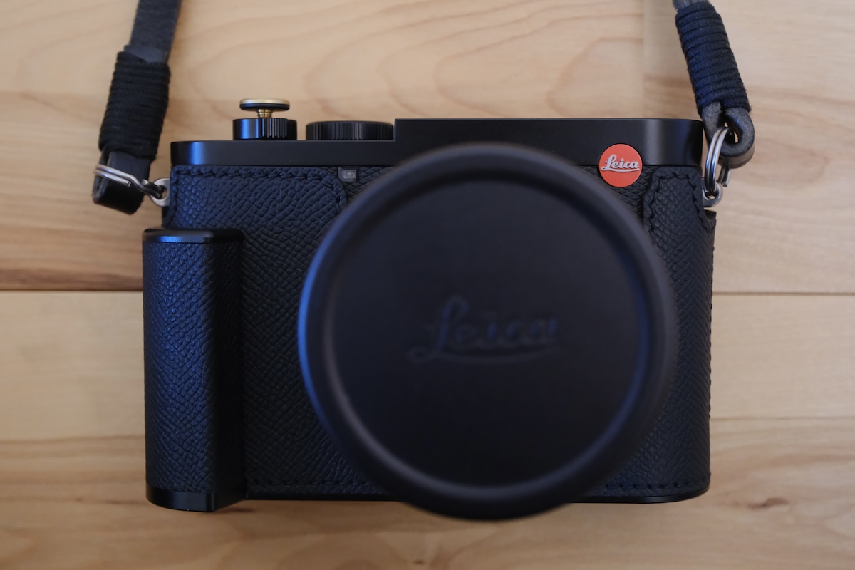 Leica Q3のケース実物比較レビュー！純正とサードパーティ製どっち 