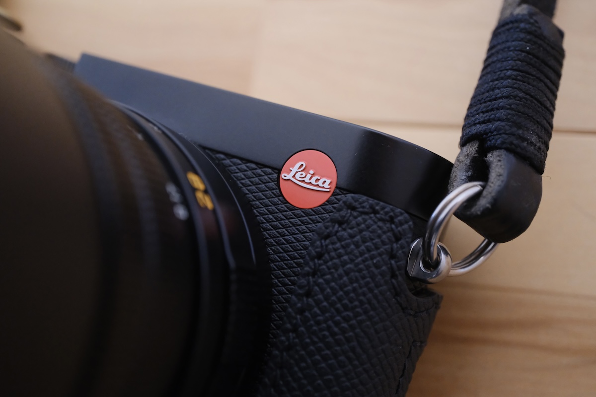 Leica Q3のケース実物比較レビュー！純正とサードパーティ製どっち